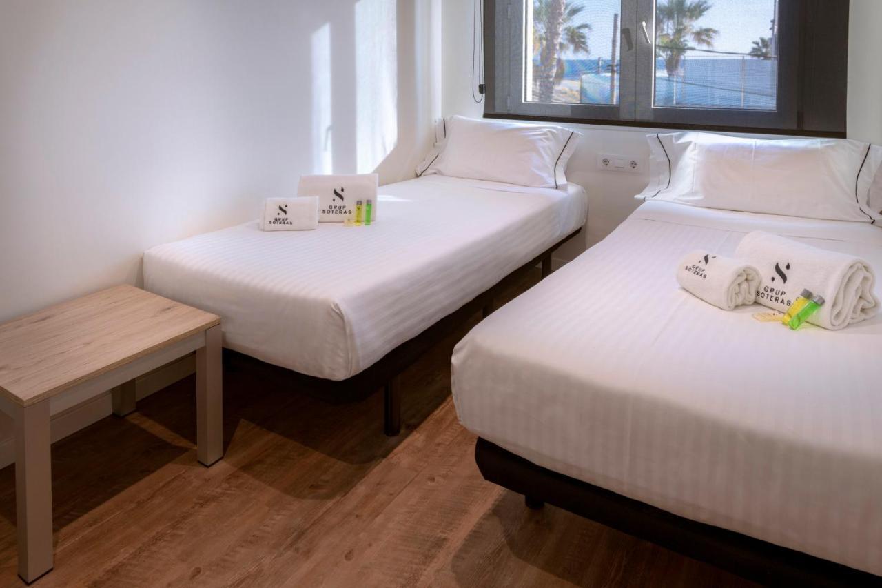 Apartments Playa De Castelldefels Exterior photo